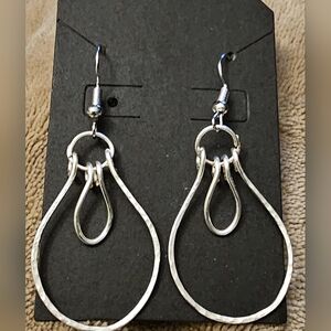 Chic Silver Teardrop Earrings